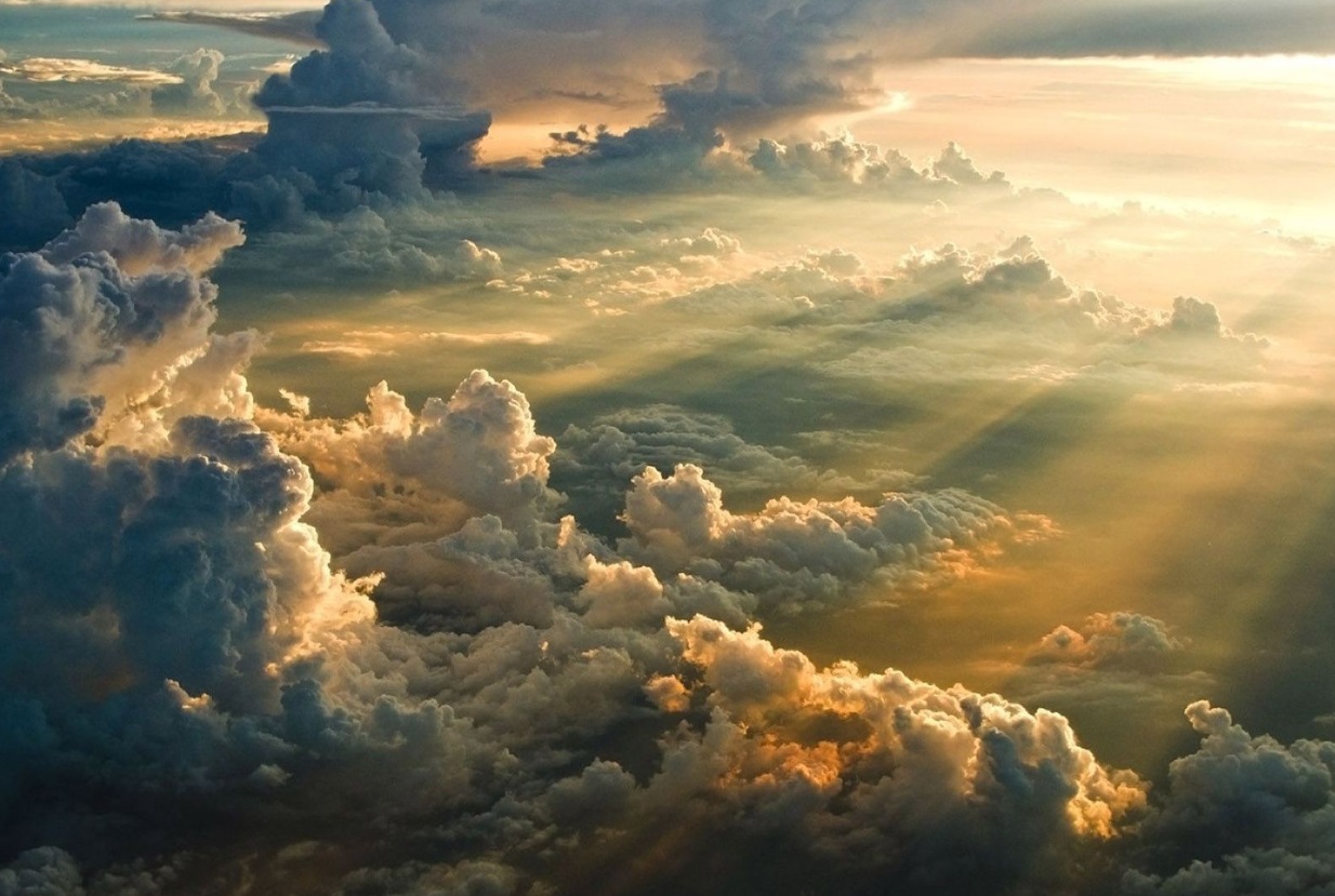 Я тучи разведу руками