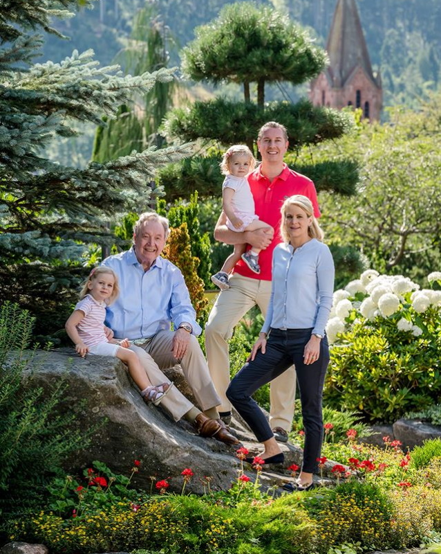 Your Bareiss family and the entire Bareiss team